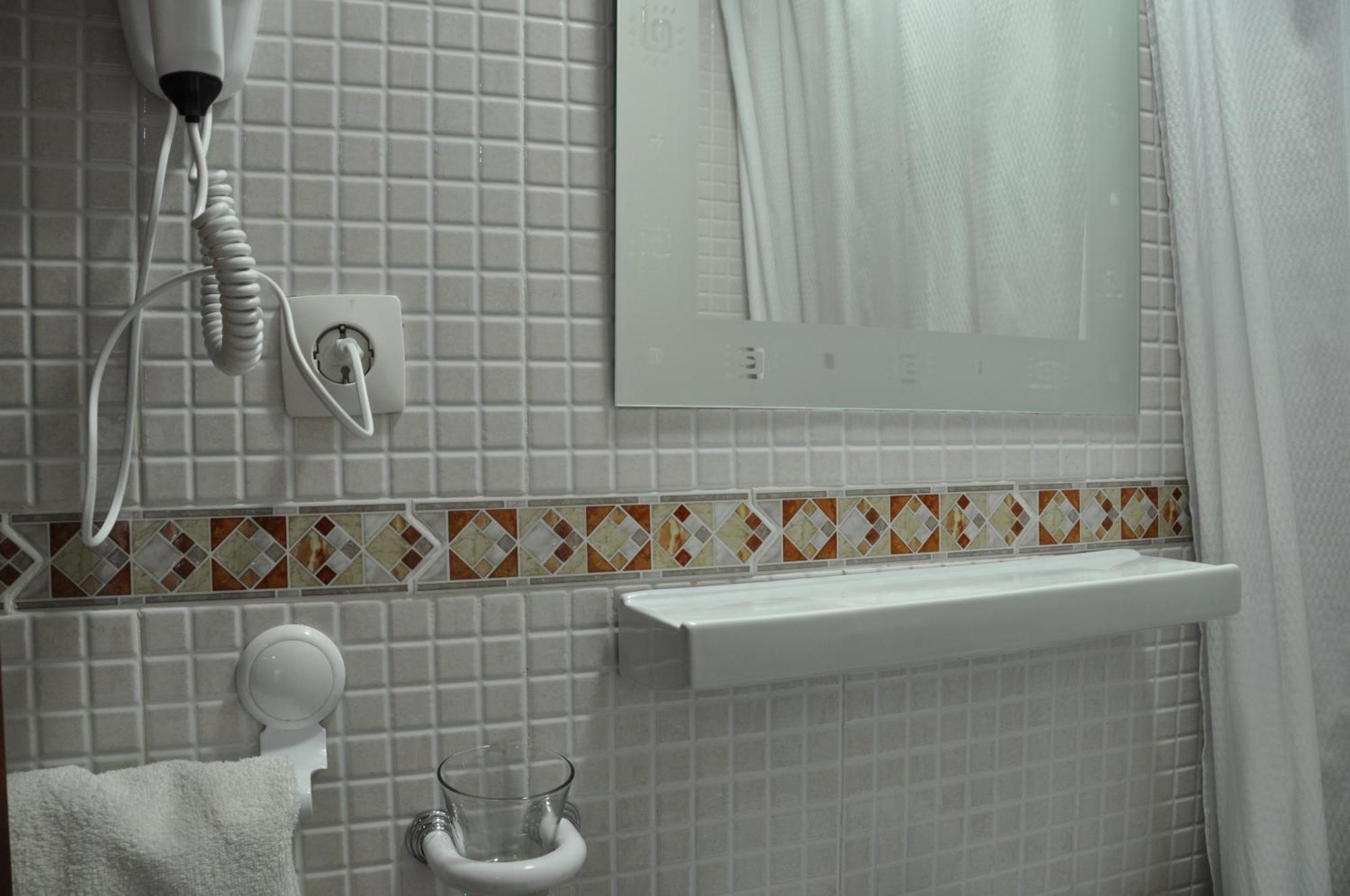 Hostal Ramon Y Cajal Valladolid Dış mekan fotoğraf