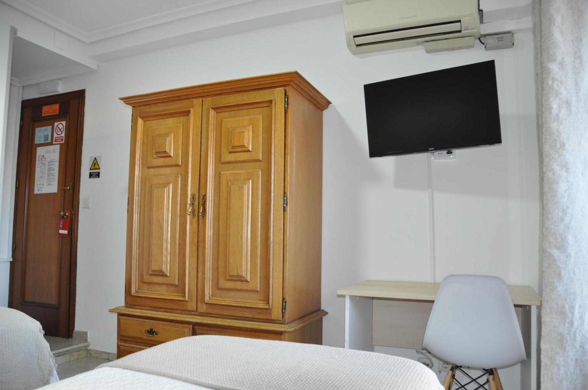Hostal Ramon Y Cajal Valladolid Dış mekan fotoğraf