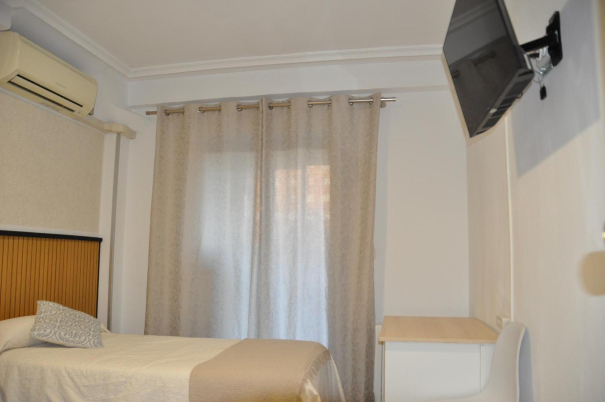 Hostal Ramon Y Cajal Valladolid Dış mekan fotoğraf