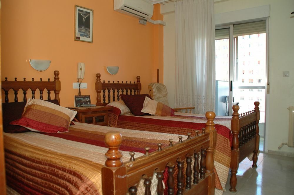 Hostal Ramon Y Cajal Valladolid Dış mekan fotoğraf